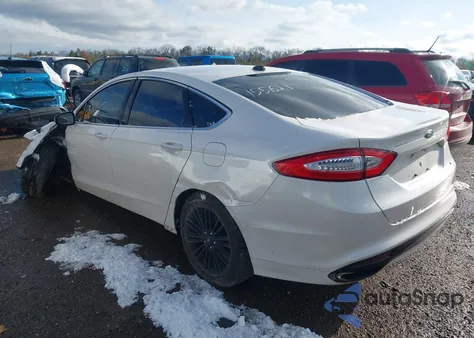 2013 Ford Fusion Se z USA, uszkodzony, nr VIN 3FA6P0H99DR155621